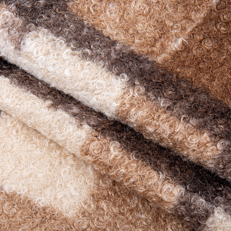 HOY farvet hult krympet garn serie